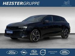 Schwarz (karbon schwarz (metallic)) Gebraucht 2024 Opel Astra Ultimate Limousine | 23.990 € (Fairer Preis)