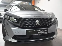 Grau Gebraucht 2023 Peugeot 3008 Allure SUV | 19.980 € (Superpreis)