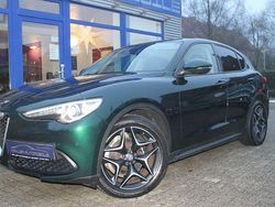Grün Gebraucht 2020 Alfa Romeo Stelvio Sprint SUV | 29.750 € (Guter Preis)