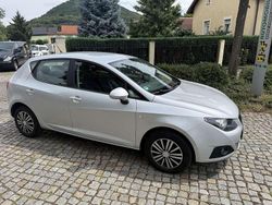 Eissilber/estrella silver Gebraucht 2011 Seat Ibiza Reference Kleinwagen | 6.000 € (Etwas zu teuer)