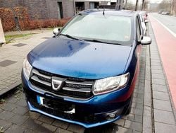 Schwarz Gebraucht 2015 Dacia Sandero Ambiance Limousine | 3.850 € (Superpreis)