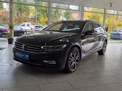 Grau Gebraucht 2021 VW Passat Business Kombi | 19.900 € (Fairer Preis)