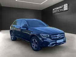 Grau Gebraucht 2021 Mercedes GLC300e Exclusive SUV | 32.790 € (Guter Preis)