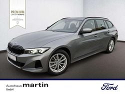 Grau Gebraucht 2023 BMW 318 Comfort Edition Limousine | 31.890 € (Guter Preis)