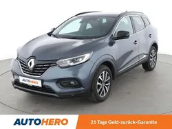 Grau Gebraucht 2021 Renault Kadjar Black Edition SUV | 19.990 € (Etwas zu teuer)