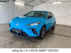 Blau Gebraucht 2023 MG MG4 EV Luxury Kleinwagen | 17.350 € (Fairer Preis)
