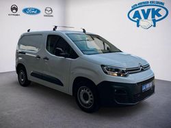 Weiß Gebraucht 2023 Citroën Berlingo Van / Kleinbus | 16.648 € (Guter Preis)