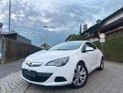 Schneeweiss/summit white Gebraucht 2012 Opel Astra Innovation Coupé | 4.999 € (Guter Preis)
