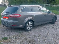 Braun Gebraucht 2014 Ford Mondeo Kombi | 7.900 € (Superpreis)