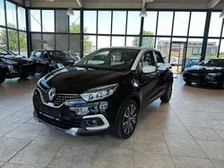 Schwarz Gebraucht 2017 Renault Captur Initiale Paris SUV | 14.880 € (Etwas zu teuer)
