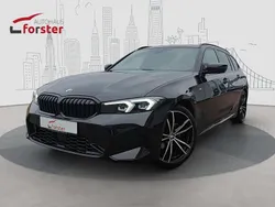 Black sapphire metallic Gebraucht 2023 BMW 320 M Sport Kombi | 41.990 € (Fairer Preis)
