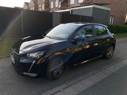 Schwarz Gebraucht 2021 Peugeot 208 Kleinwagen | 11.800 € (Fairer Preis)