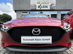 Soul red crystal m Gebraucht 2023 Mazda 3 Exclusive-Line Limousine | 30.790 € (Etwas zu teuer)