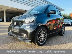 Schwarz Gebraucht 2018 Smart ForTwo Cabrio Brabus Xclusive Cabrio | 25.770 € (Fairer Preis)
