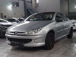 Grau Gebraucht 2005 Peugeot 206 CC Quiksilver Cabrio | 1.300 € (Guter Preis)