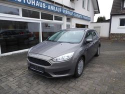 Braun Gebraucht 2015 Ford Focus Trend Limousine | 5.000 € (Guter Preis)
