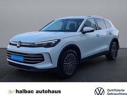 Oryxweiß perlmutteffekt Gebraucht 2024 VW Tiguan Elegance SUV | 45.720 € (Teuer)