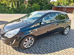 Schwarz Gebraucht 2012 Opel Corsa Edition Kleinwagen | 3.800 € (Guter Preis)