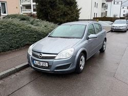 Grau Gebraucht 2007 Opel Astra Limousine | 1.750 € (Guter Preis)