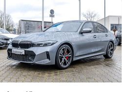 Grau Gebraucht 2025 BMW 318 M Sport Limousine | 38.770 € (Fairer Preis)