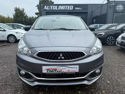 Grau Gebraucht 2019 Mitsubishi Space Star Diamant Edition Kleinwagen | 6.900 € (Fairer Preis)