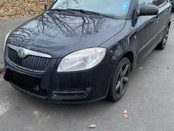 Schwarz Gebraucht 2010 Skoda Fabia Cool Edition Kleinwagen | 2.300 € (Guter Preis)