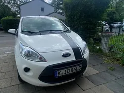 Weiß Gebraucht 2014 Ford Ka Cool & Sound Edition Kleinwagen | 2.800 € (Fairer Preis)