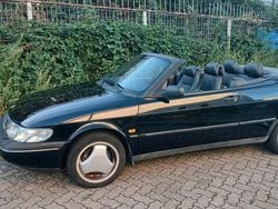 Schwarz Gebraucht 1994 Saab 900 Cabriolet Cabrio | 1.500 €