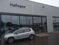 Grau Gebraucht 2017 Peugeot 2008 Active SUV | 10.950 € (Fairer Preis)