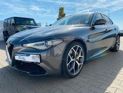 Grau Gebraucht 2018 Alfa Romeo Giulia Super Limousine | 19.900 € (Fairer Preis)