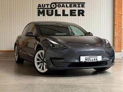 Grau Gebraucht 2023 Tesla Model 3 Long Range AWD Limousine | 31.400 € (Guter Preis)