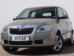Beige Gebraucht 2009 Skoda Fabia Style Limousine | 4.999 € (Etwas zu teuer)