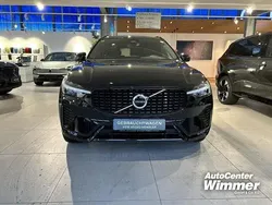 Farbe: schwarz Gebraucht 2022 Volvo XC60 Plus SUV | 34.600 € (Guter Preis)
