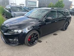 Schwarz Gebraucht 2018 Skoda Octavia RS Kombi | 21.990 € (Etwas zu teuer)