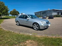 Silber Gebraucht 2001 Mercedes C200 Limousine | 5.000 €