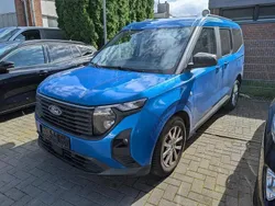 Desert island blue metallic Gebraucht 2024 Ford Tourneo Courier Titanium Van / Kleinbus | 25.990 € (Fairer Preis)