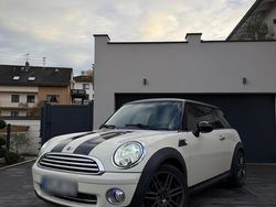 Beige Gebraucht 2007 Mini ONE Kleinwagen | 5.700 €