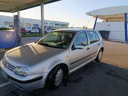 Silber Gebraucht 2003 VW Golf IV Limousine | 1.500 € (Guter Preis)