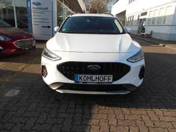 Weiß Gebraucht 2022 Ford Focus Active Kombi | 17.950 € (Fairer Preis)
