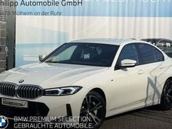 Weiß Gebraucht 2024 BMW 330 Comfort Edition Limousine | 48.177 € (Guter Preis)