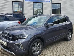 Rauchgrau Gebraucht 2024 VW T-Cross R-line SUV | 26.890 € (Etwas zu teuer)