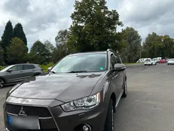 Grau Gebraucht 2011 Mitsubishi Outlander SUV | 5.950 € (Fairer Preis)