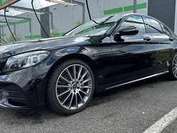 Schwarz Gebraucht 2019 Mercedes C220 AMG Limousine | 30.999 € (Etwas zu teuer)