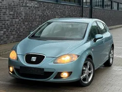 Blau Gebraucht 2009 Seat Leon Limousine | 2.150 € (Guter Preis)