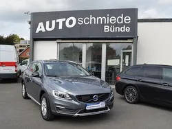 Osmium grey Gebraucht 2016 Volvo V60 CC Kinetic Kombi | 16.900 € (Fairer Preis)