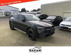Schwarz Gebraucht 2024 Mercedes GLC300e AMG Coupé | 76.300 € (Fairer Preis)