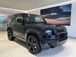 Santorini black Neu 2025 Land Rover Defender Black Edition SUV | 94.900 € (Superpreis)