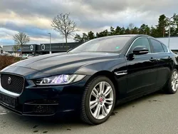Schwarz Gebraucht 2016 Jaguar XE Prestige Limousine | 5.999 € (Superpreis)