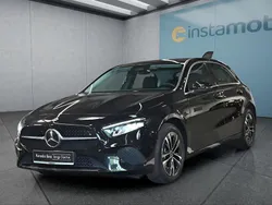 Schwarz Gebraucht 2023 Mercedes A250 Kleinwagen | 29.199 € (Guter Preis)