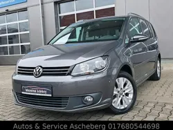 Grau Gebraucht 2013 VW Touran Life Van / Kleinbus | 9.490 € (Fairer Preis)